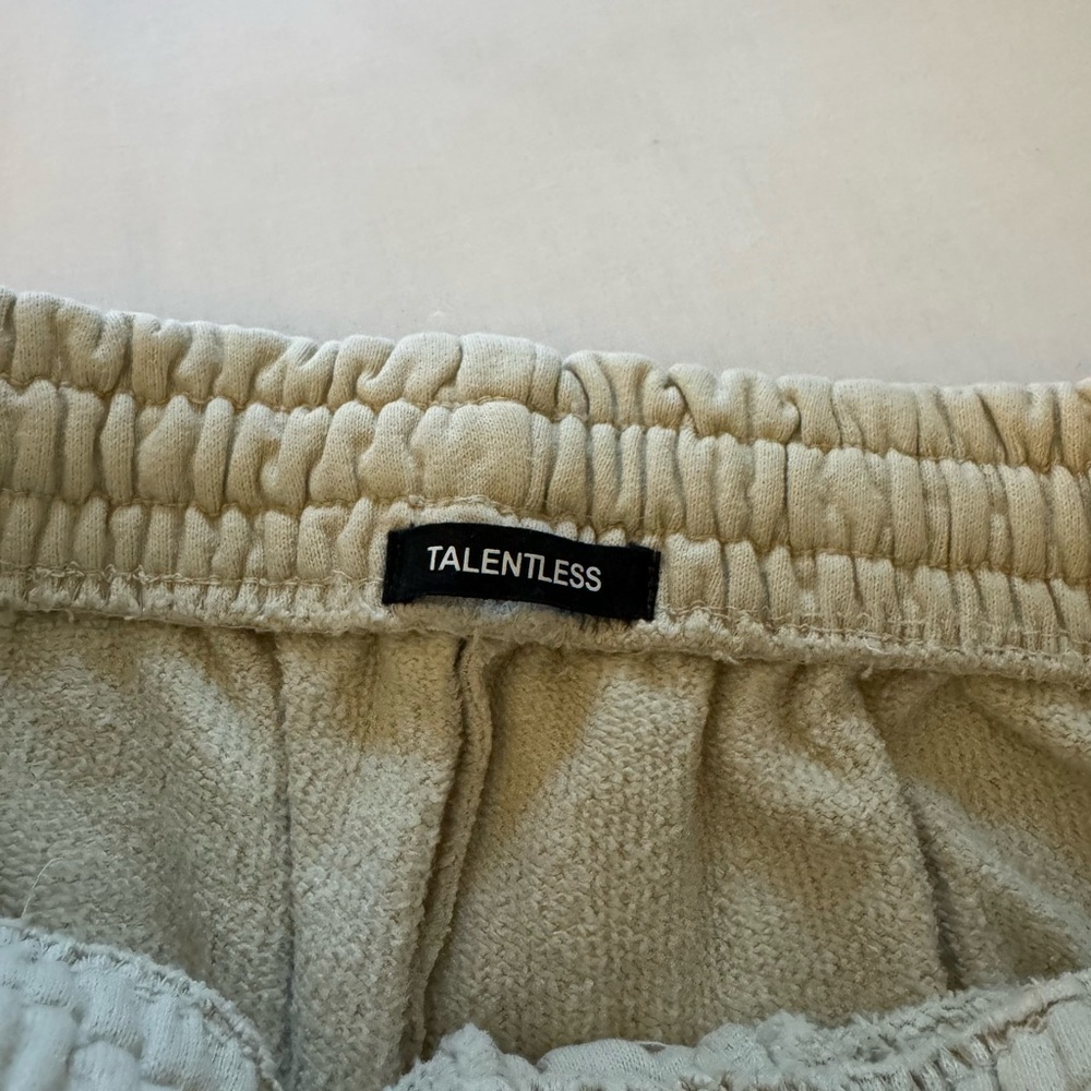 Talentless Cream Sweats - Size Large - Picture 2 of 3